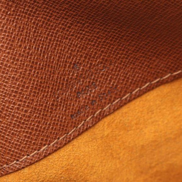 LOUIS VUITTON Brown Monogram Leather Shoulder Bag - Picture 4 of 9